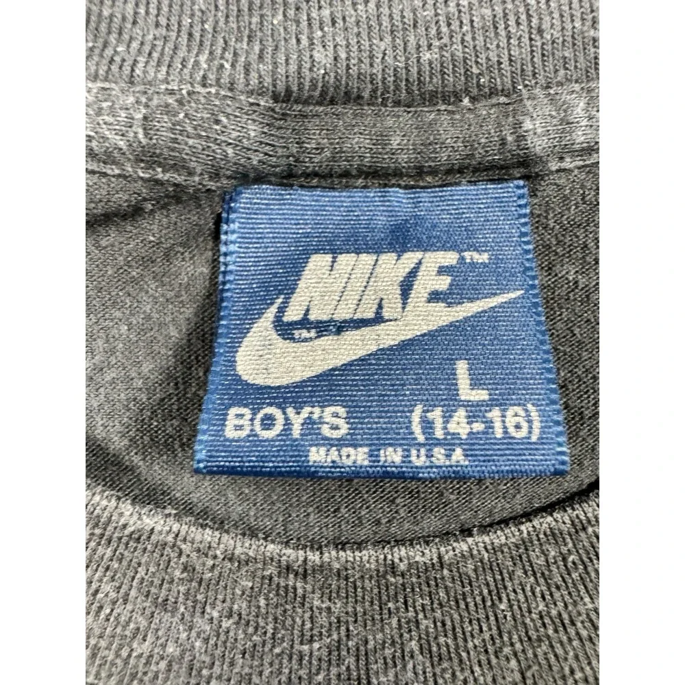 Nike stitch under