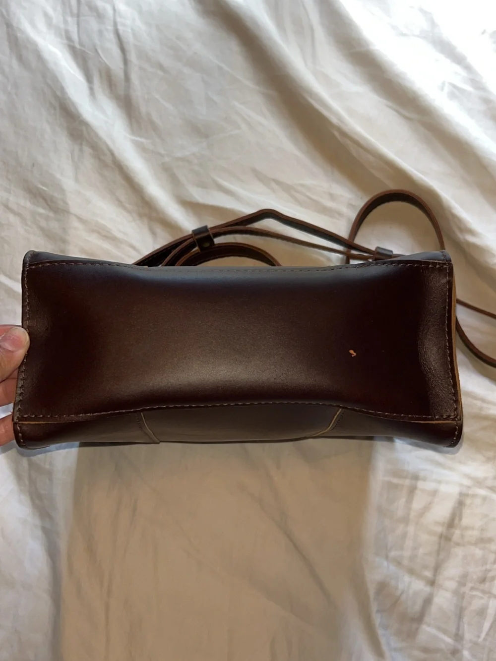 Portland Leather compact leather