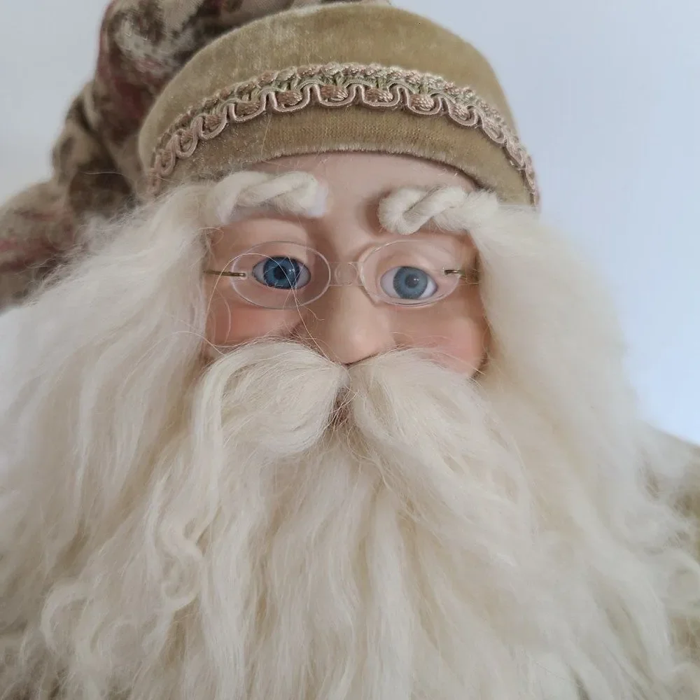 Vintage Old World Father Christmas Kris Kringle Santa Claus Holiday Figurine