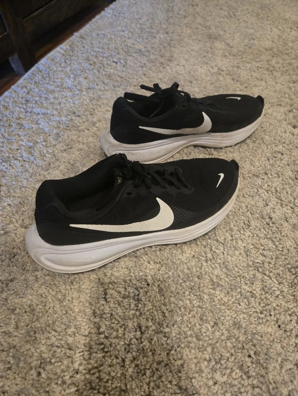 Nike lightweight trainers