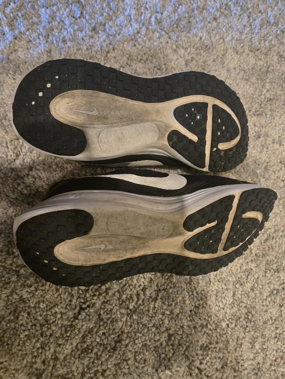 Nike lightweight trainers