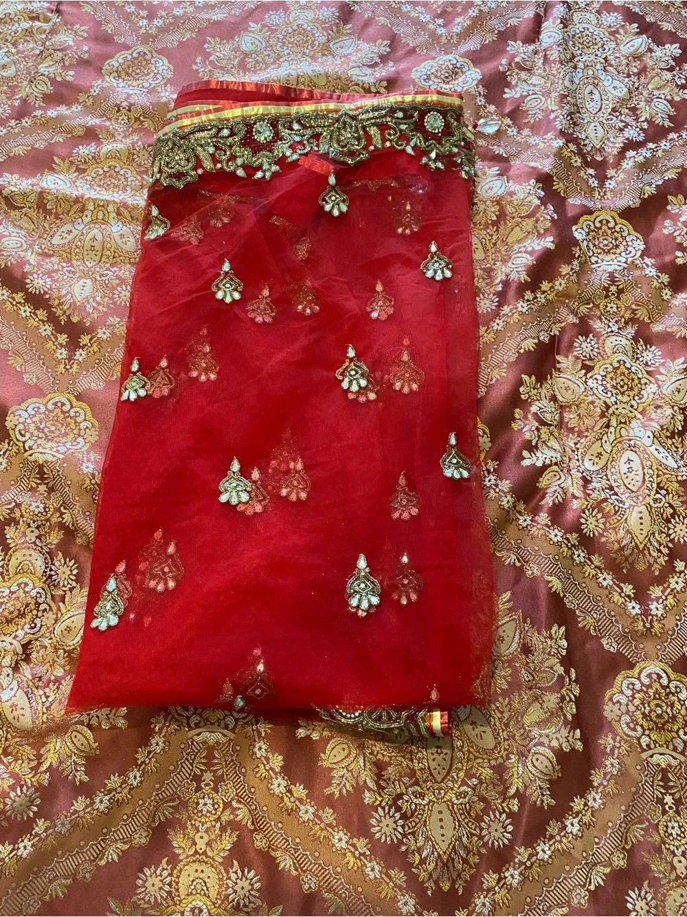 N/A elegant red