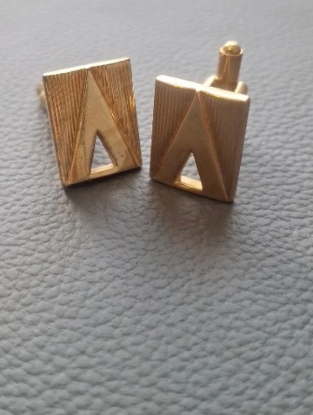 SWANK Gold Tone Triangular Accent Rectangular Cufflinks