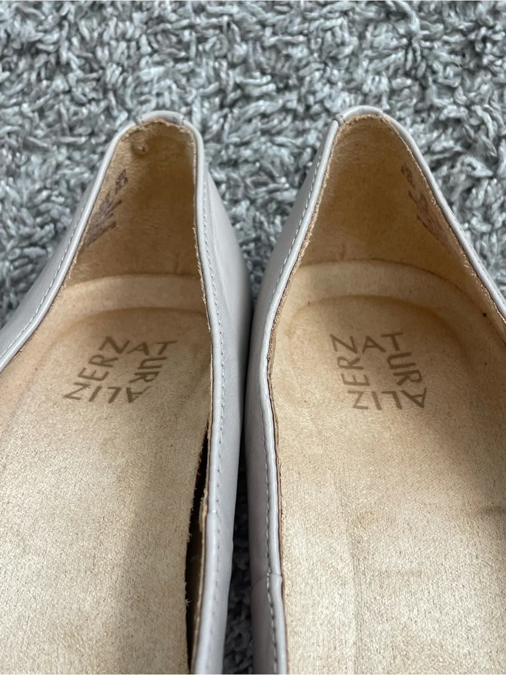 Naturalizer nude wedge