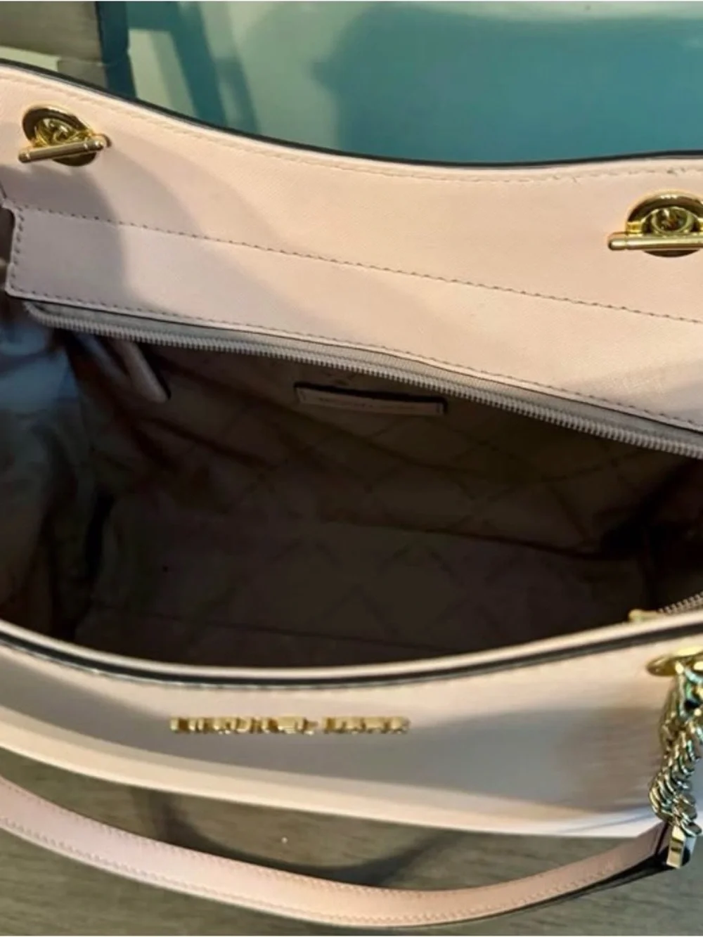 Michael Kors chic michael