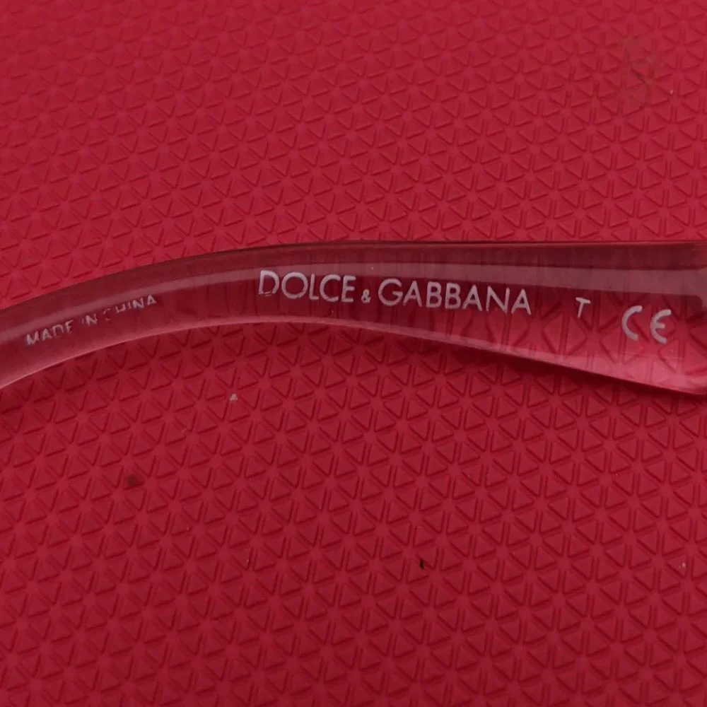 Dolce & Gabbana 10 very