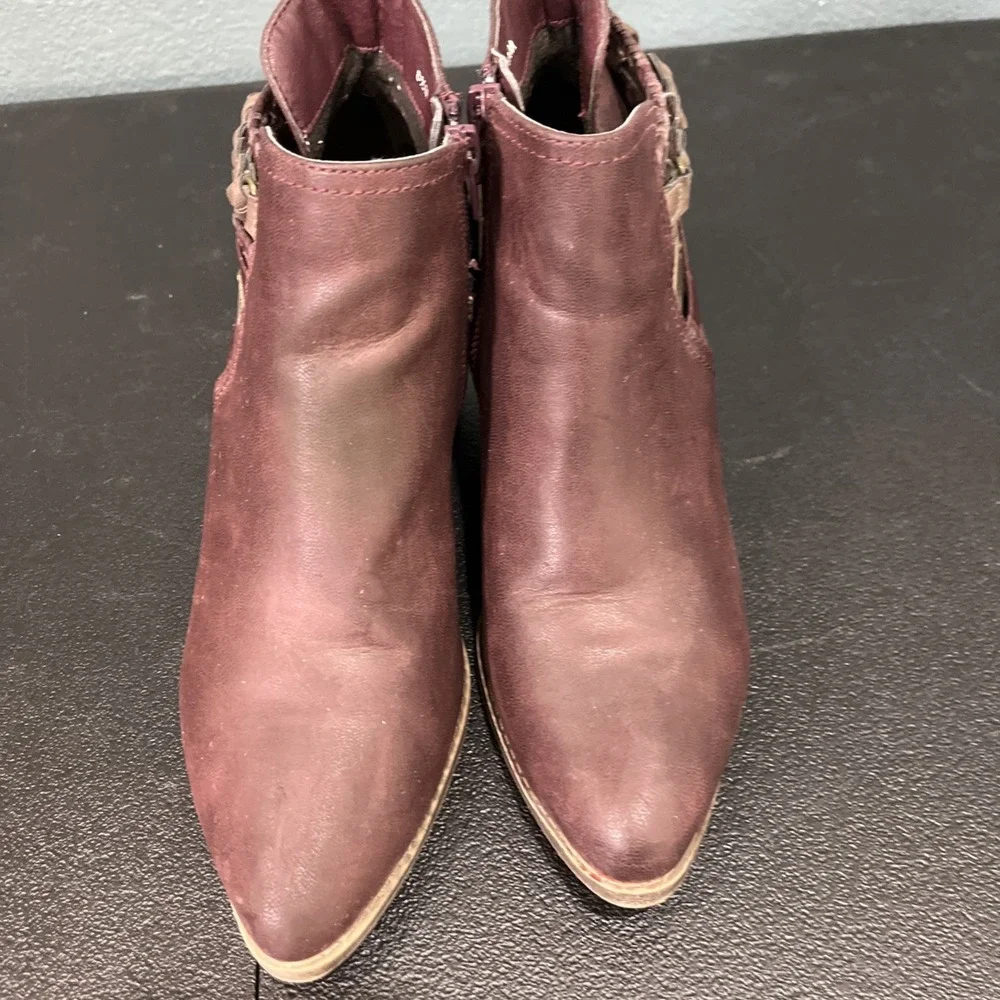 Maurices women burgundy