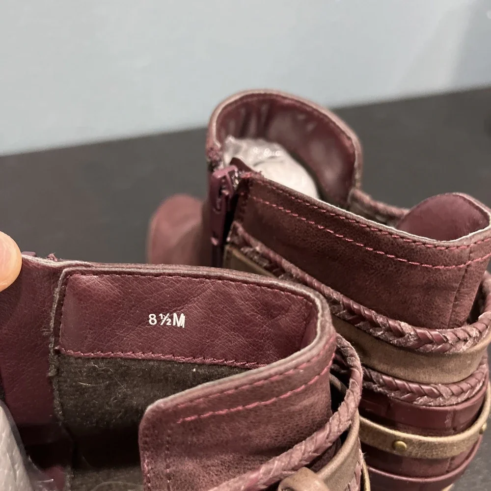 Maurices women burgundy