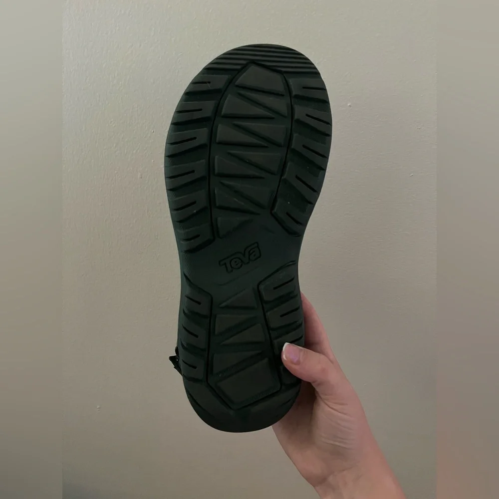 Teva gently used