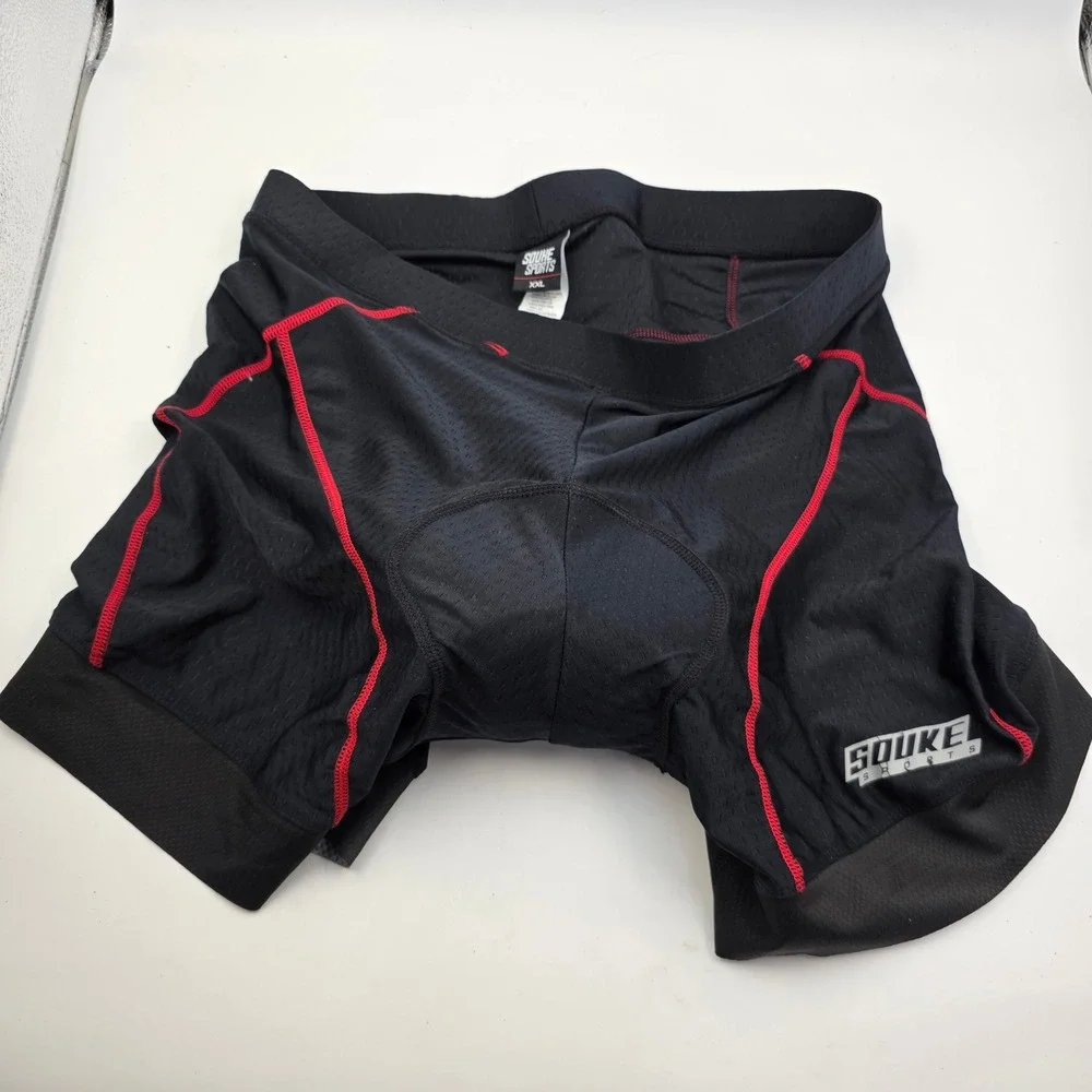 Souke Sports during mesh stitching