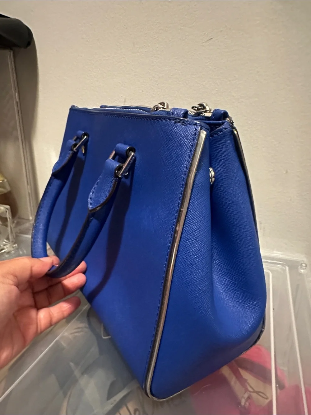 Michael Kors leather minimal look