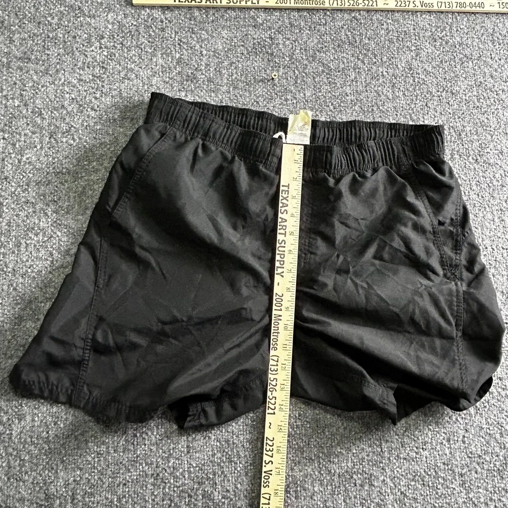 Nike these lightweight elastic