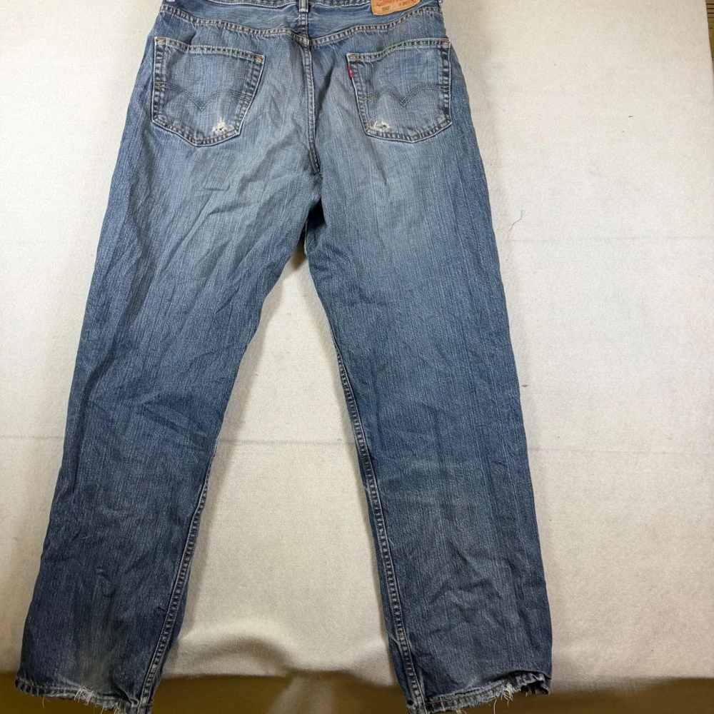 Levis levi 550