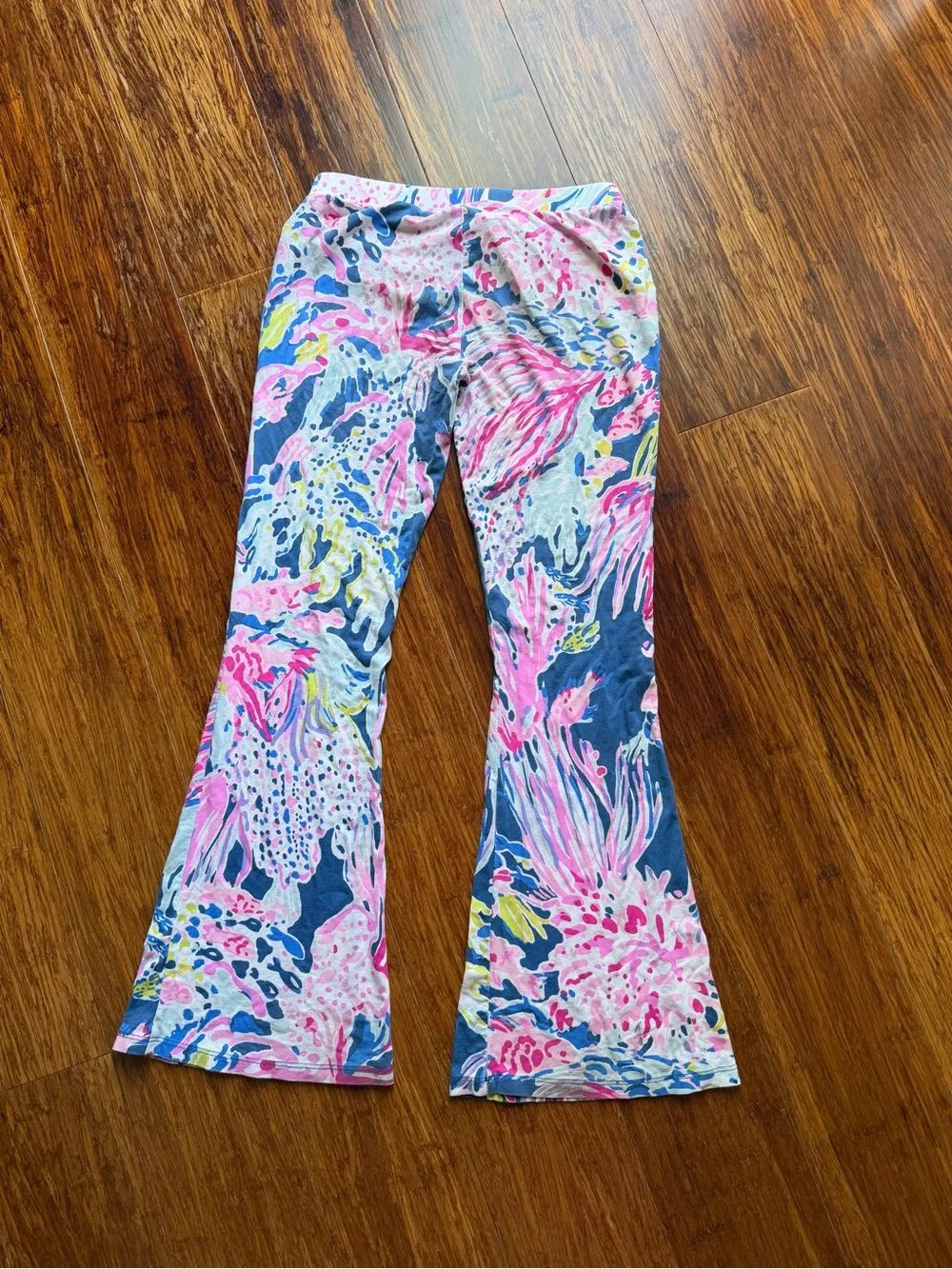 Lilly Pulitzer waistband signature pre