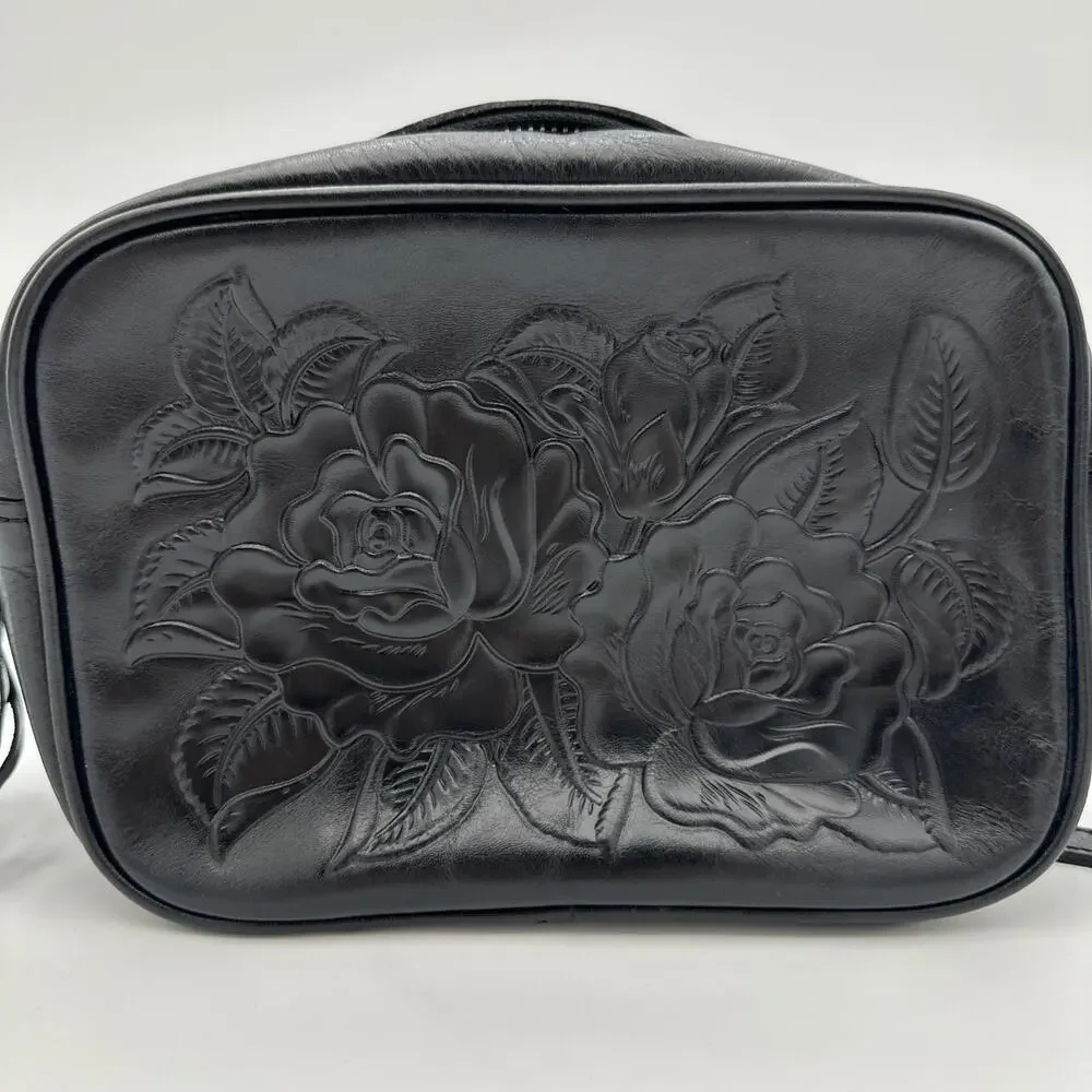 Patricia Nash strap lightly