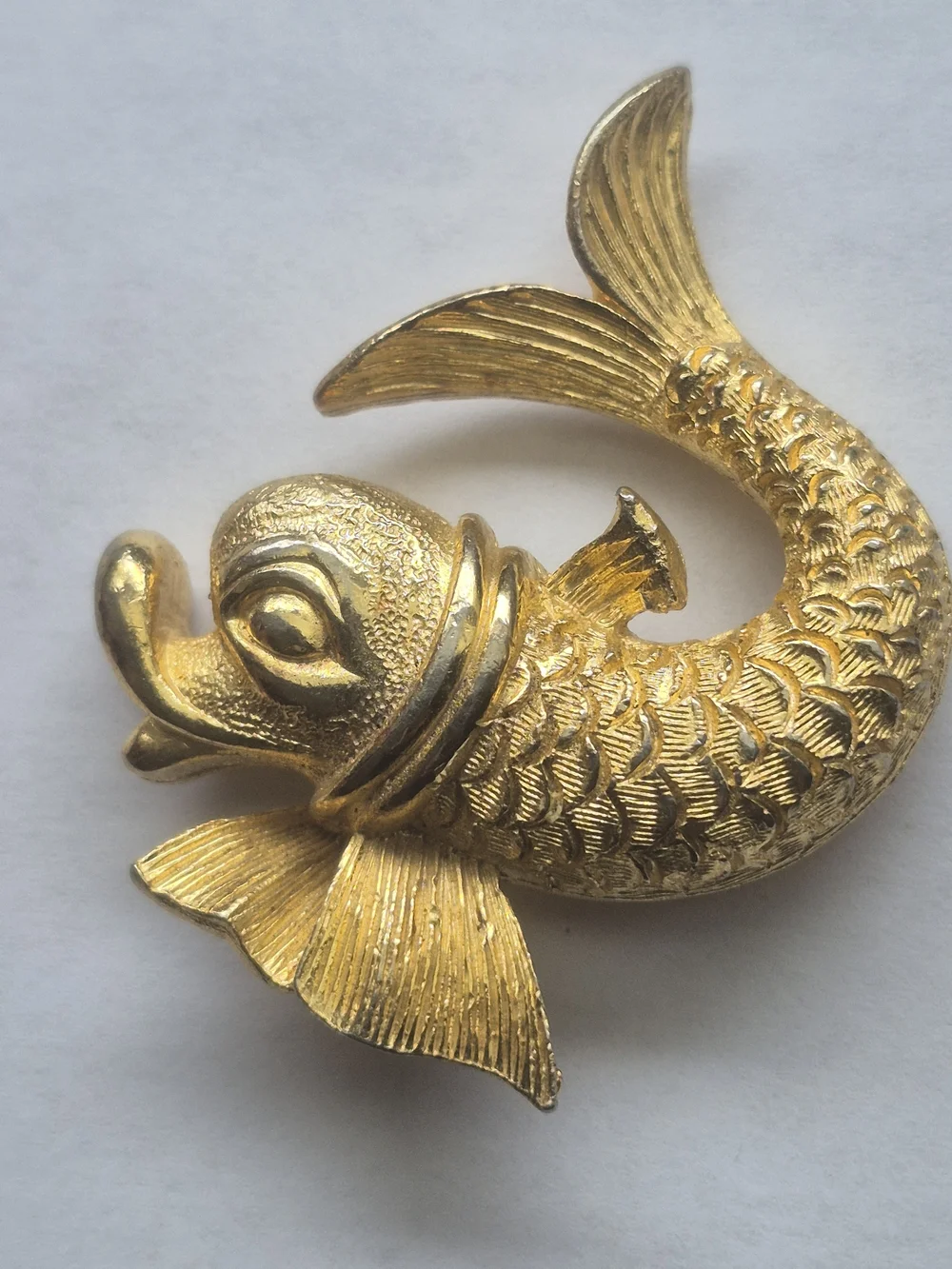 Vintage gold tone