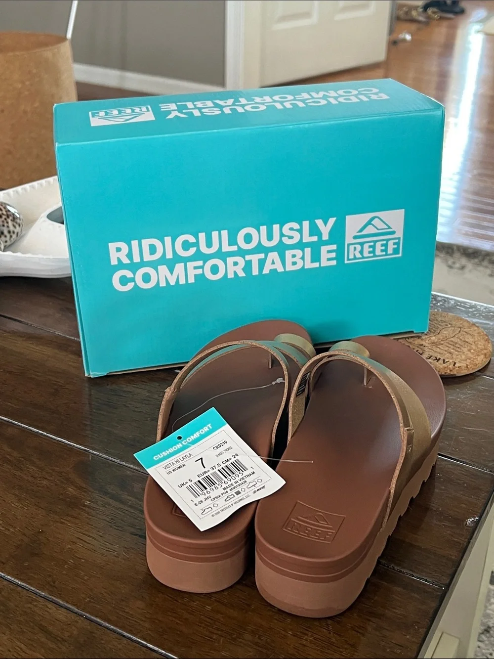 Reef Women s Platform Sandals - Brown & Gold