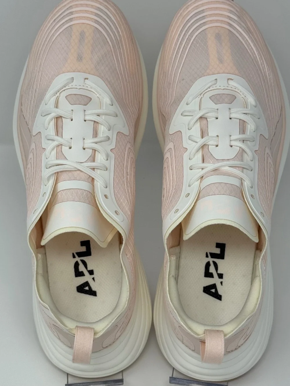 APL Athletic Propulsion Labs Women's Streamline Running Shoes Creme Ivory Light