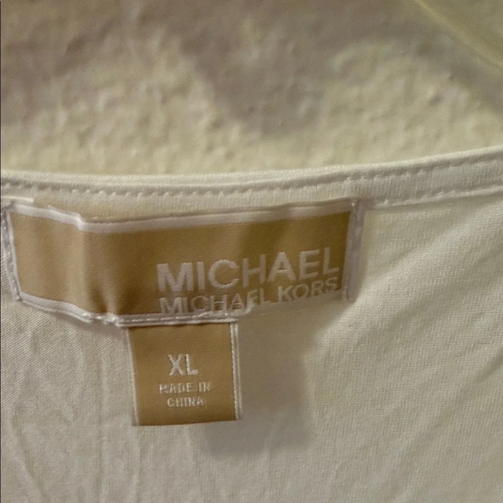 Michael Kors elegant blouse