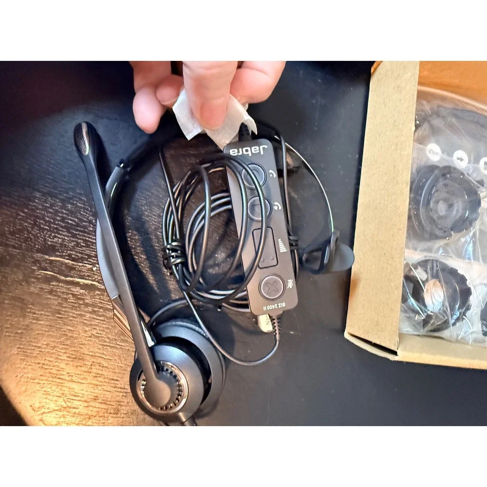 Jabra biz 2400