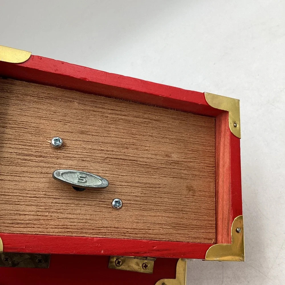 N/A vintage wooden