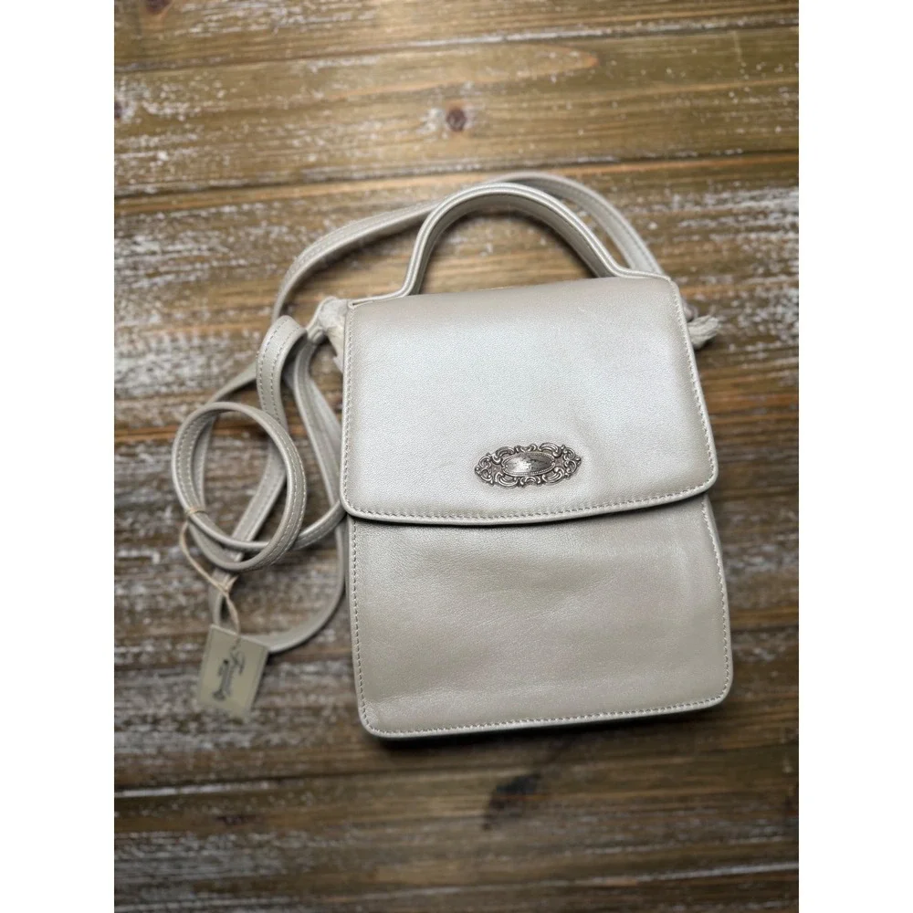 Fossil vintage leather