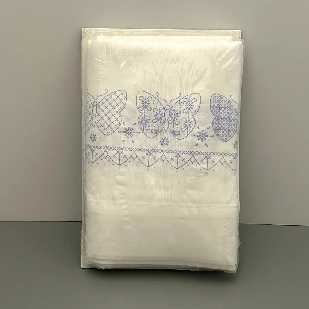Janlynn stamped pillow