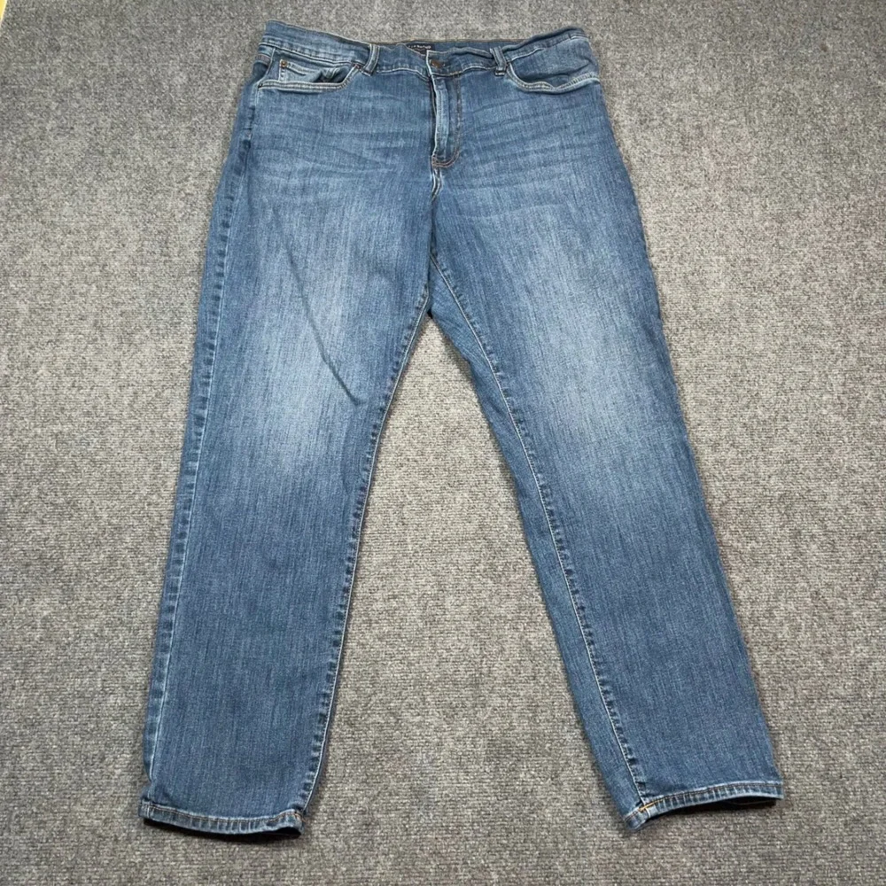 Lucky Brand details excellent