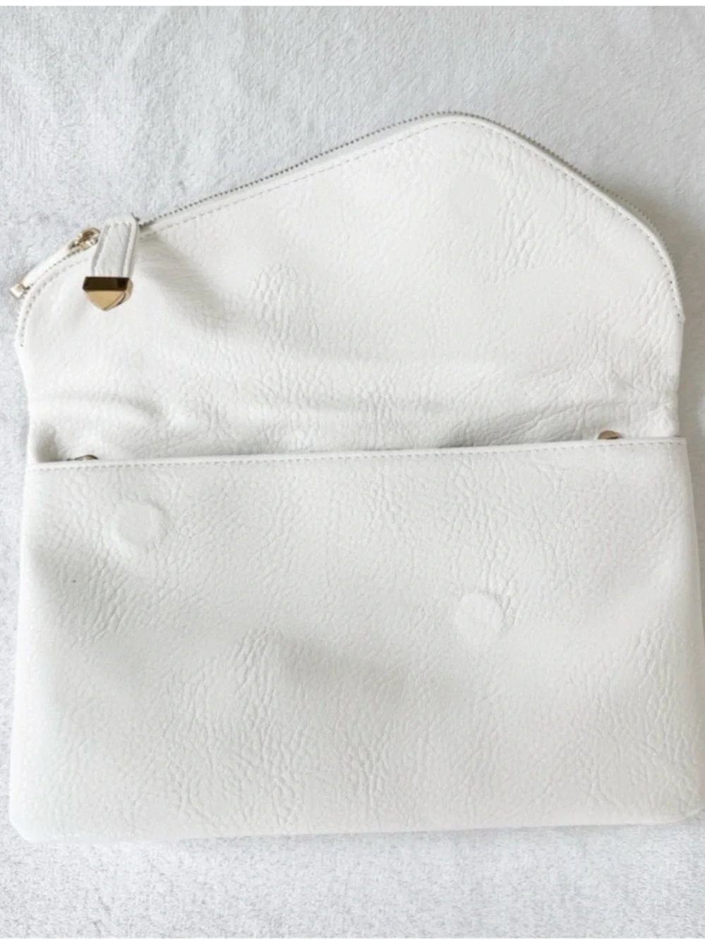 Vici clutch gold