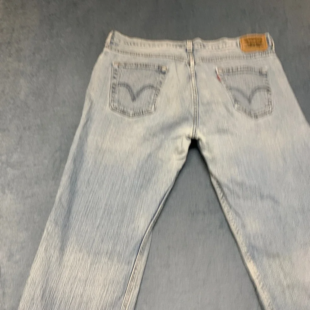 Levis policy standard