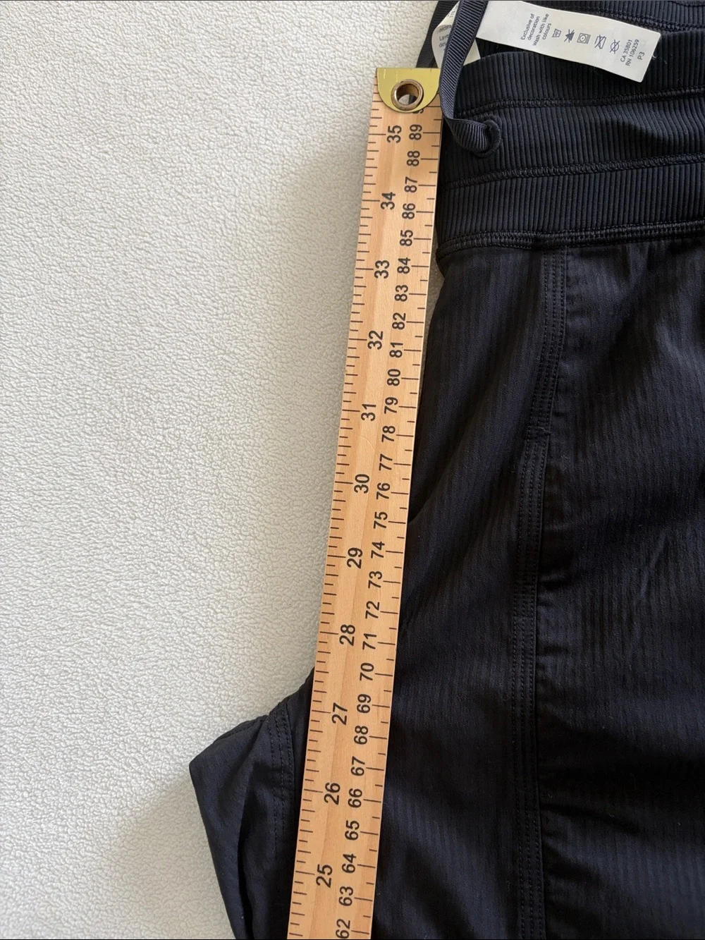 lululemon athletica comfortable black