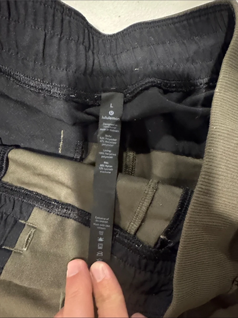lululemon athletica lightweight performance