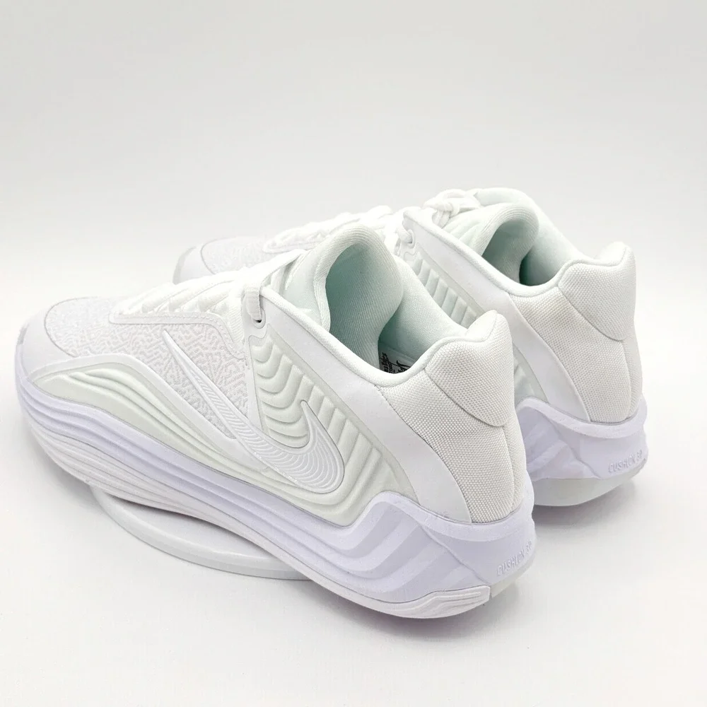Nike item new