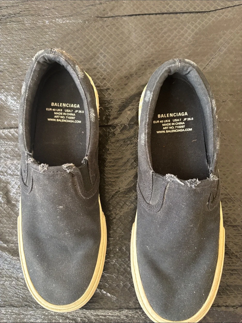 Balenciaga classic slip