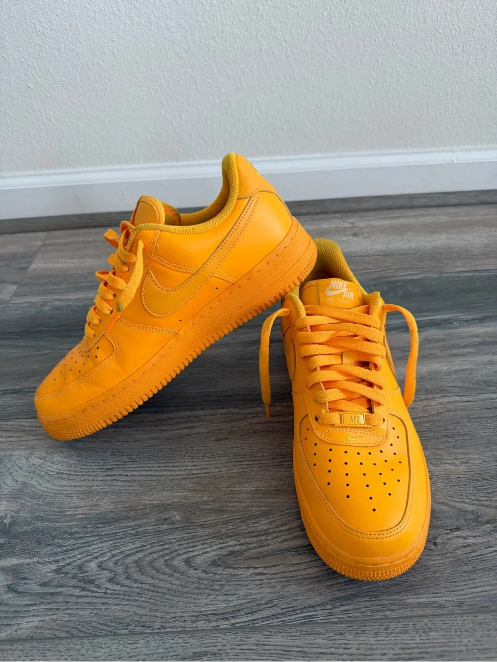 Nike low top