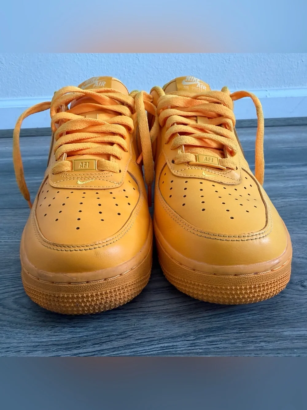 Nike low top