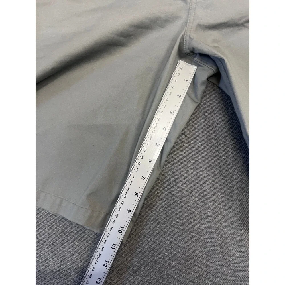 Volcom Frickin Chino Shorts Mens 33 Grey Modern Fit Twill Skate A09113P0
