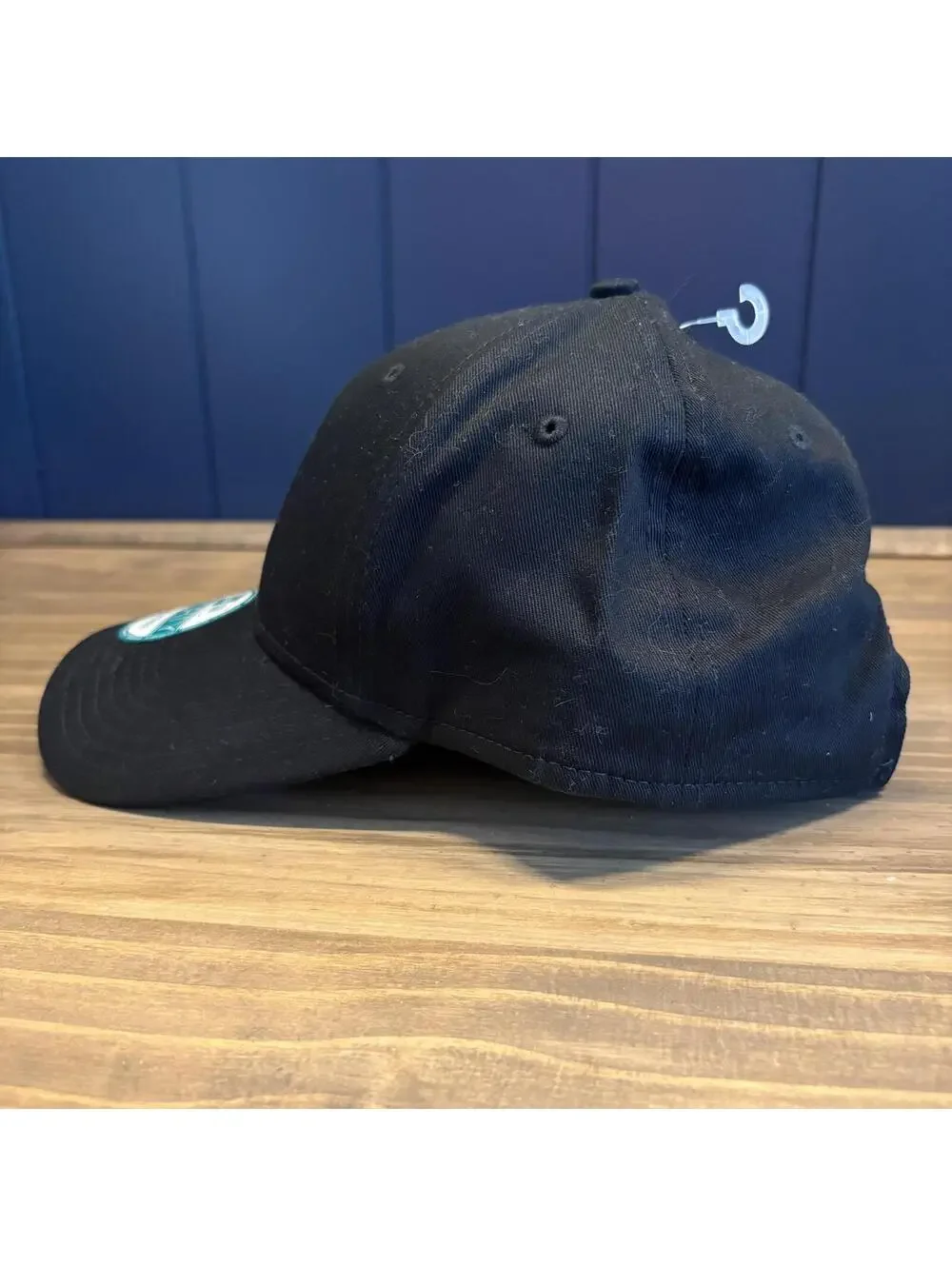 New Era adjustable size