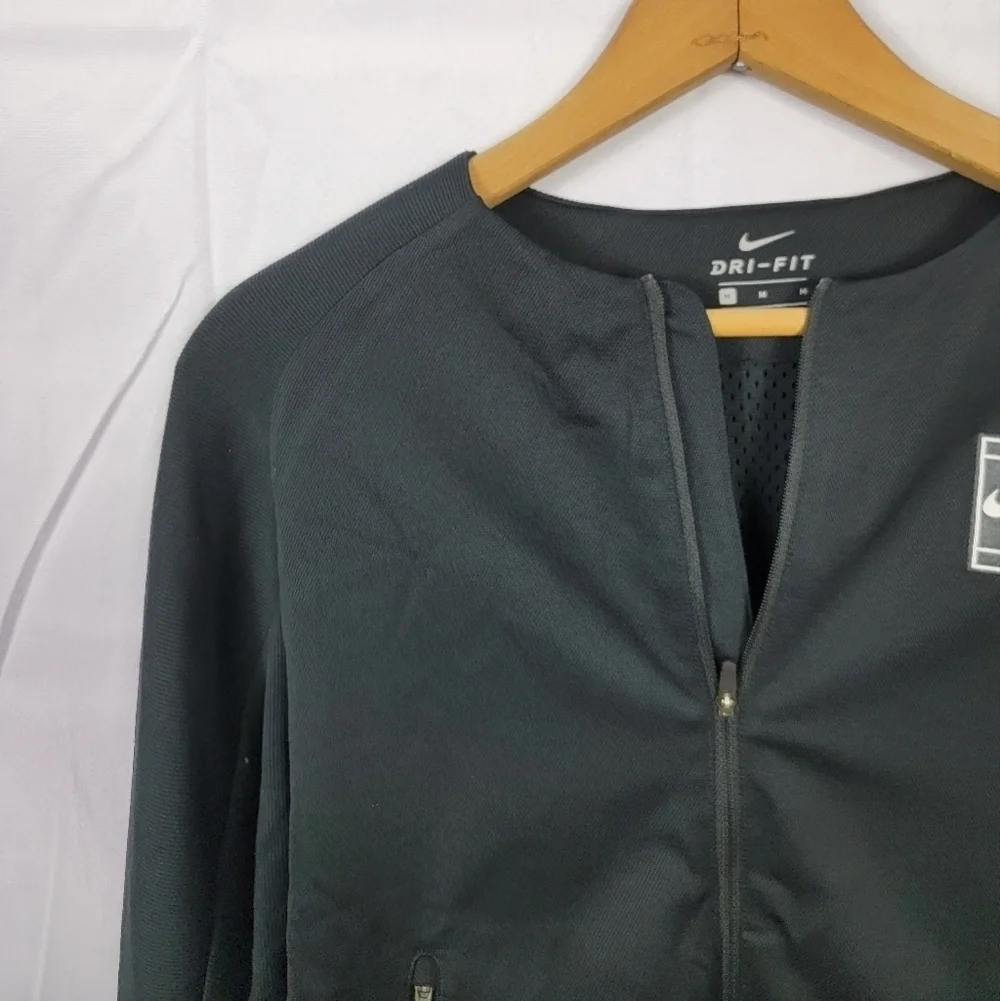Nike women size