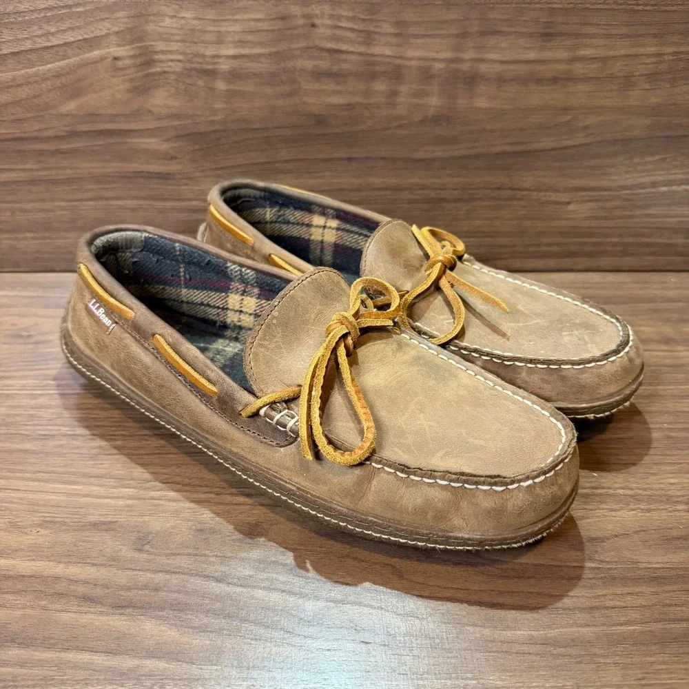 LL Bean Moccasin Slippers Mens 9 Brown Good Flannel Lined Leather 212164