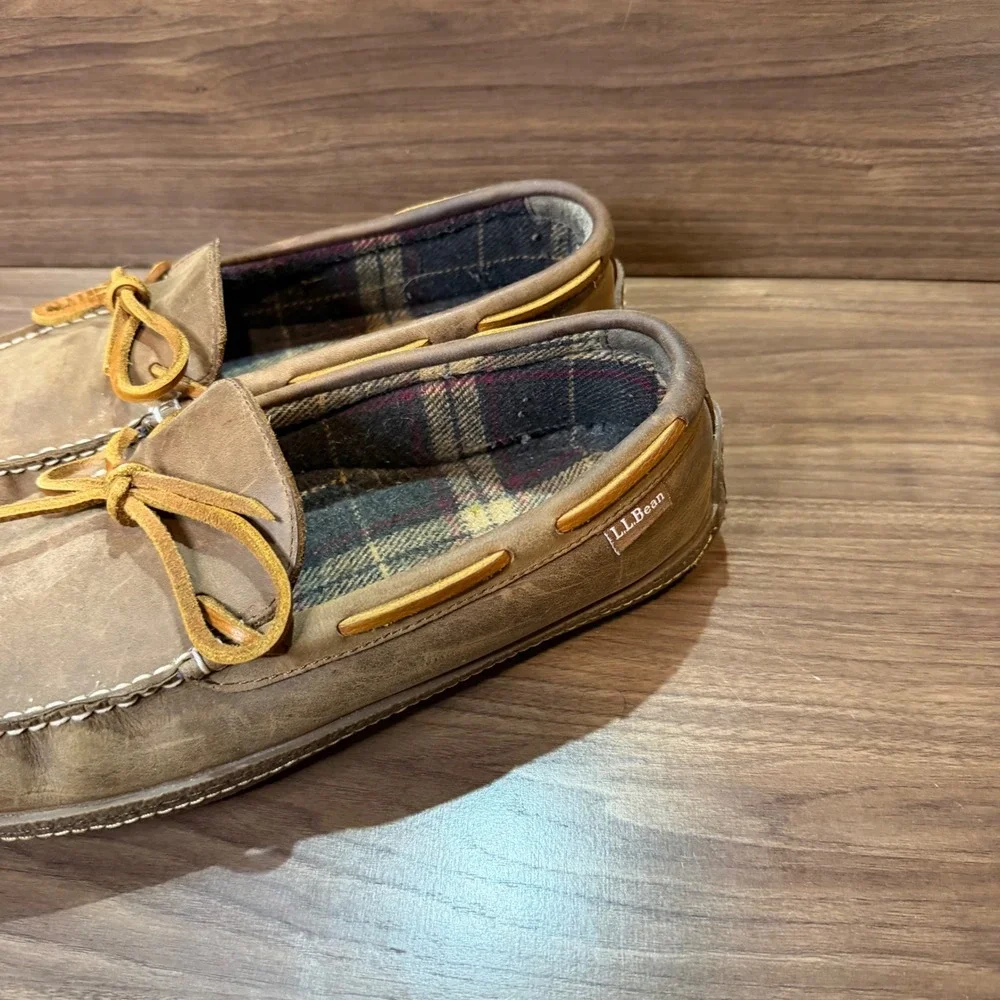 L.L. Bean cozy lined moccasins