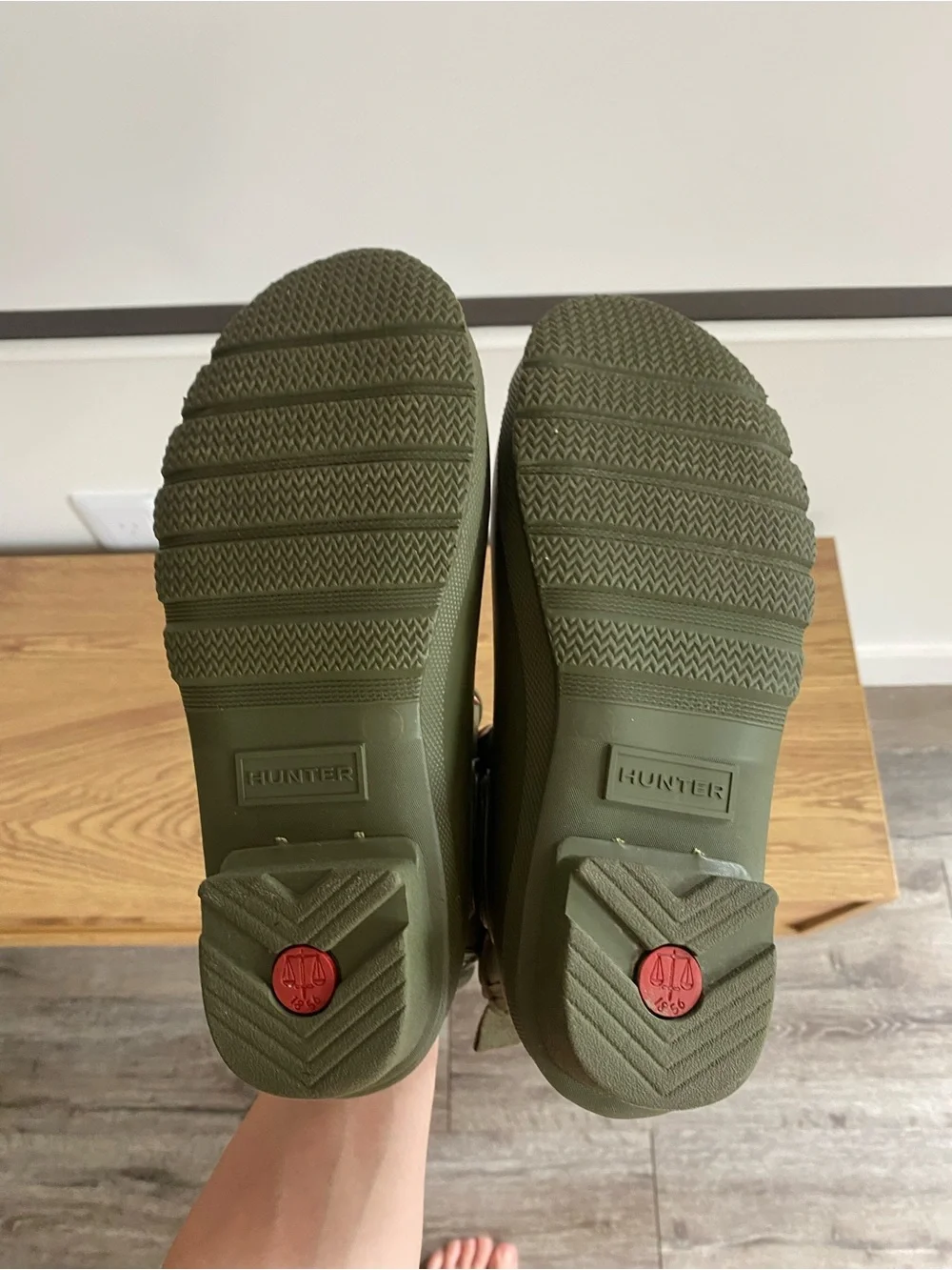 Hunter never worn