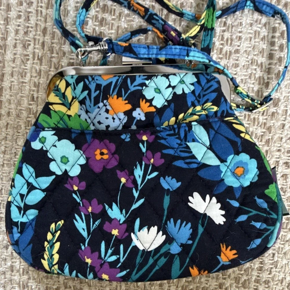 Vera Bradley crossbody quilted