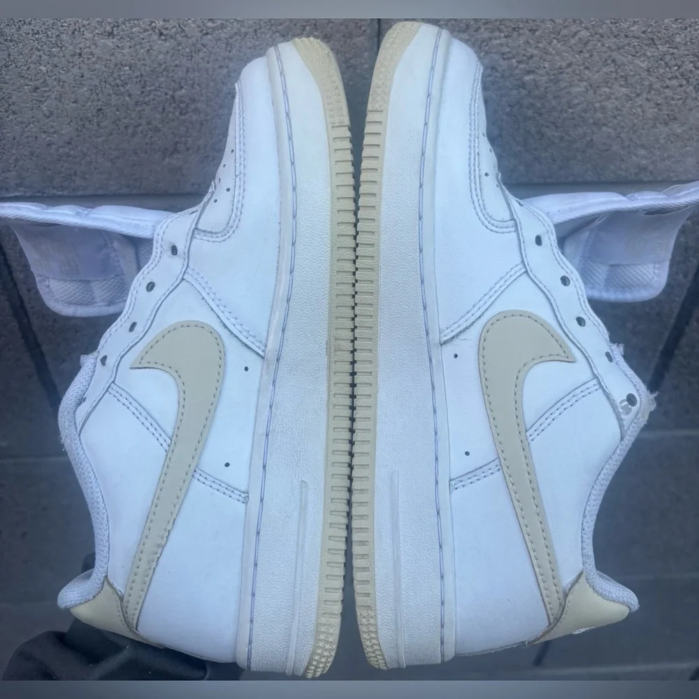 Nike color light