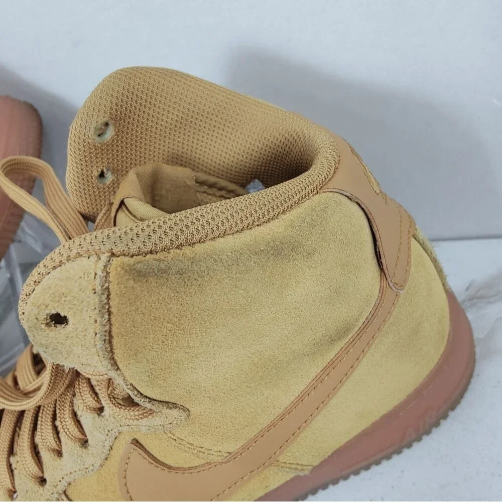 Nike pre owned