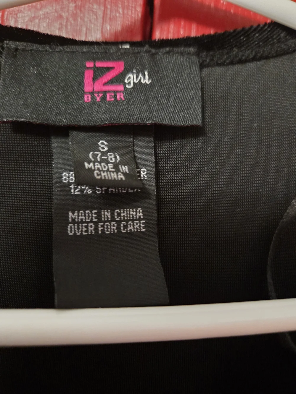 Iz Byer elegant black
