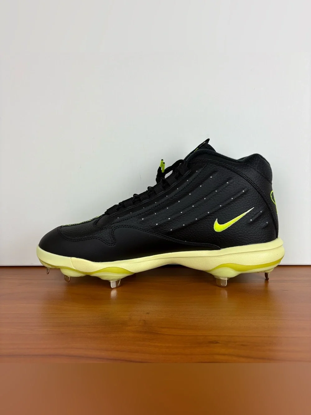 Nike Griffey 2 Metal Baseball Cleats
