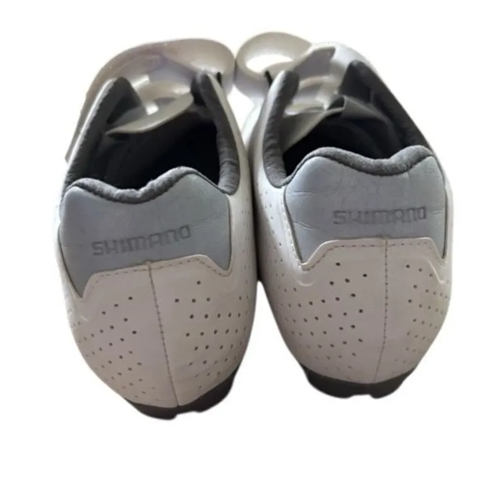Shimano SH-RT500-W W Women’s Size 7.8 White Road Bike Cycling Shoes W/Cleats