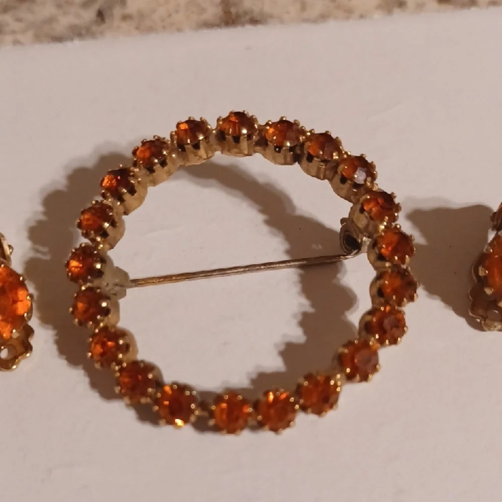 Vintage charming brooch