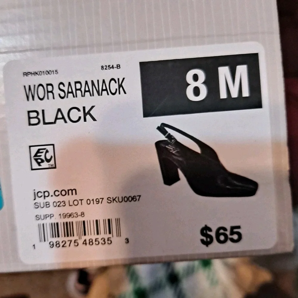 Worthington saranack women